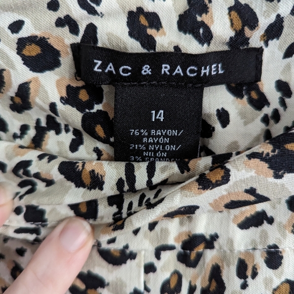NWOT Zac and Rachel the Ultimate Fit capri pants leopard sz14 - Picture 2 of 4